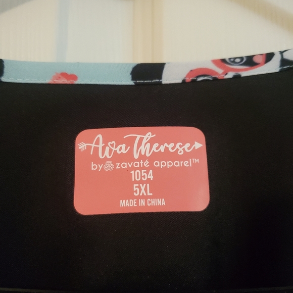 5x Scrub Top - Picture 2 of 2